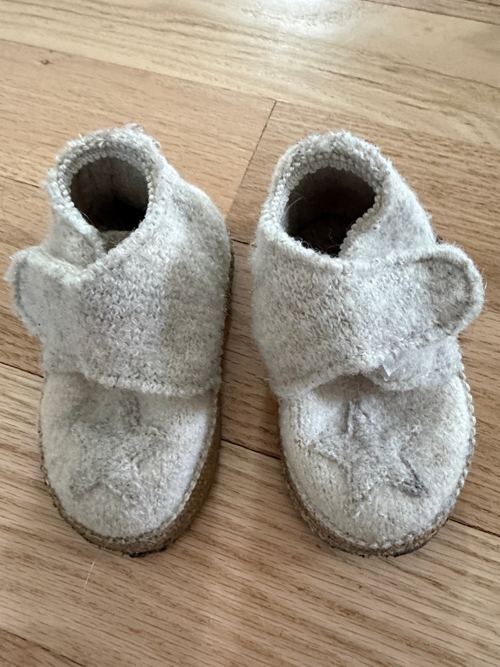 Nanga Cream Star Wool Baby Slippers